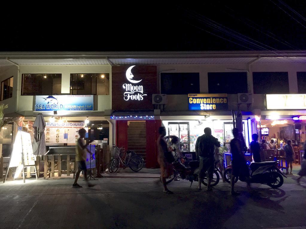 Moon Fools Hostel Panglao Esterno foto